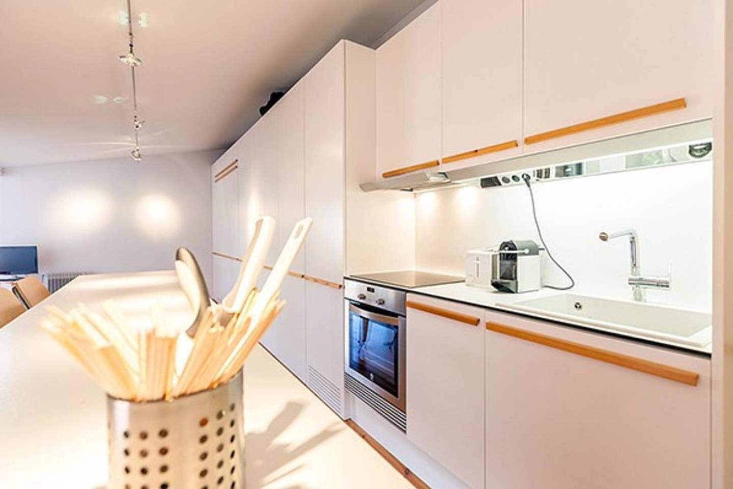 Alc - Stylish Studio With Fantastic Terrace, Old Town อาลิกันเต ภายนอก รูปภาพ